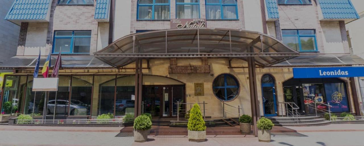 Hotel Villa Natali キシナウ エクステリア 写真