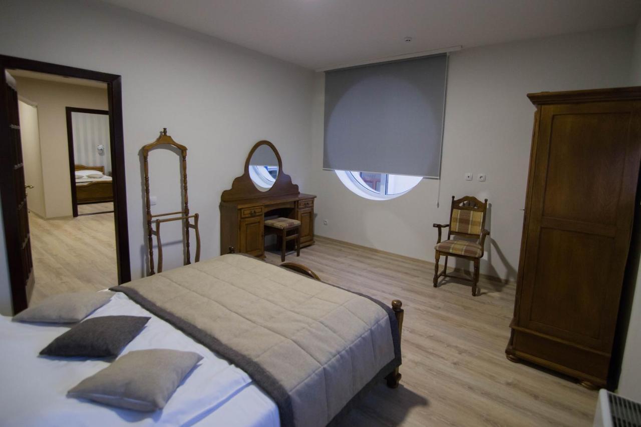 Hotel Villa Natali キシナウ エクステリア 写真